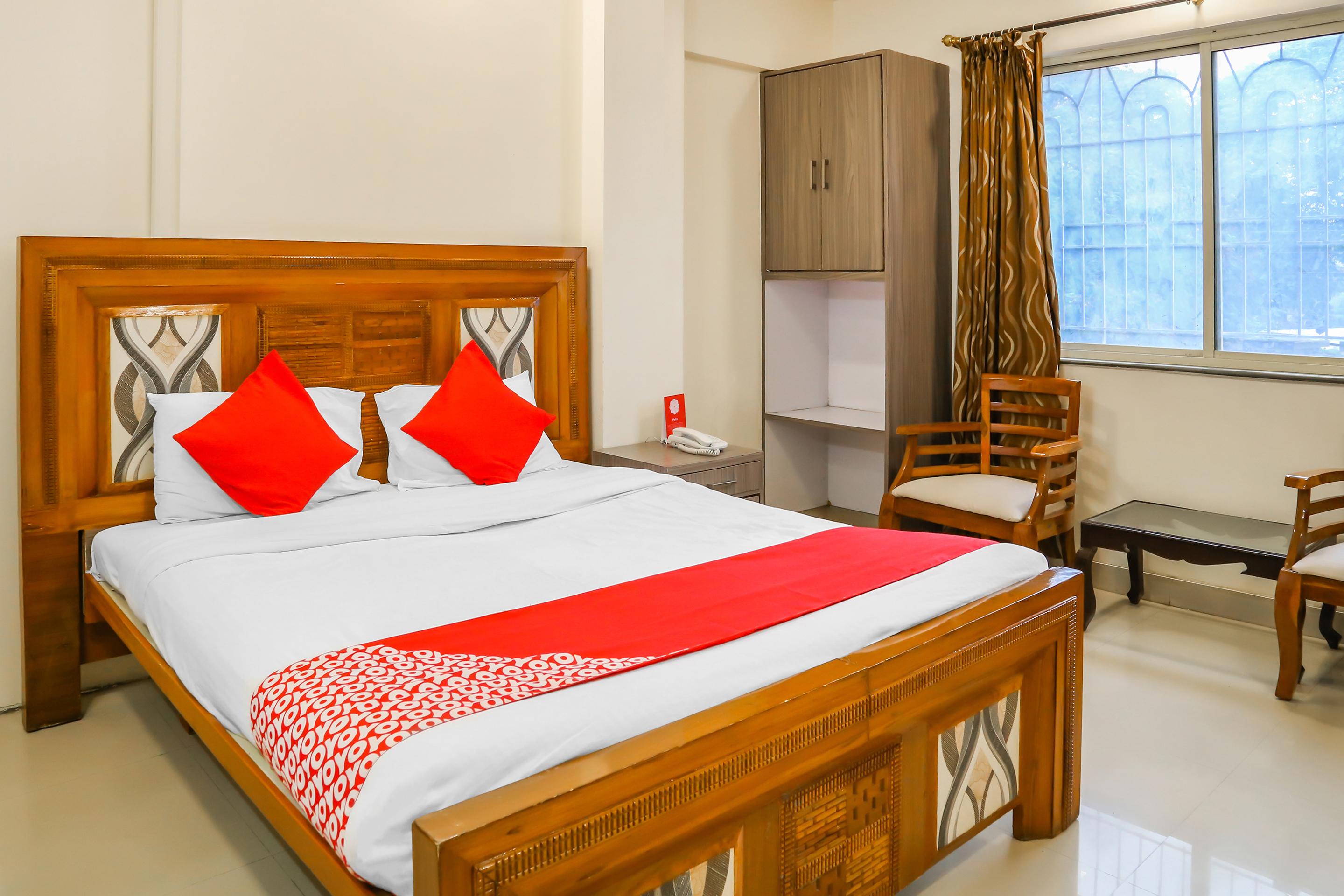 FabHotel Nandanvan Poona Buitenkant foto