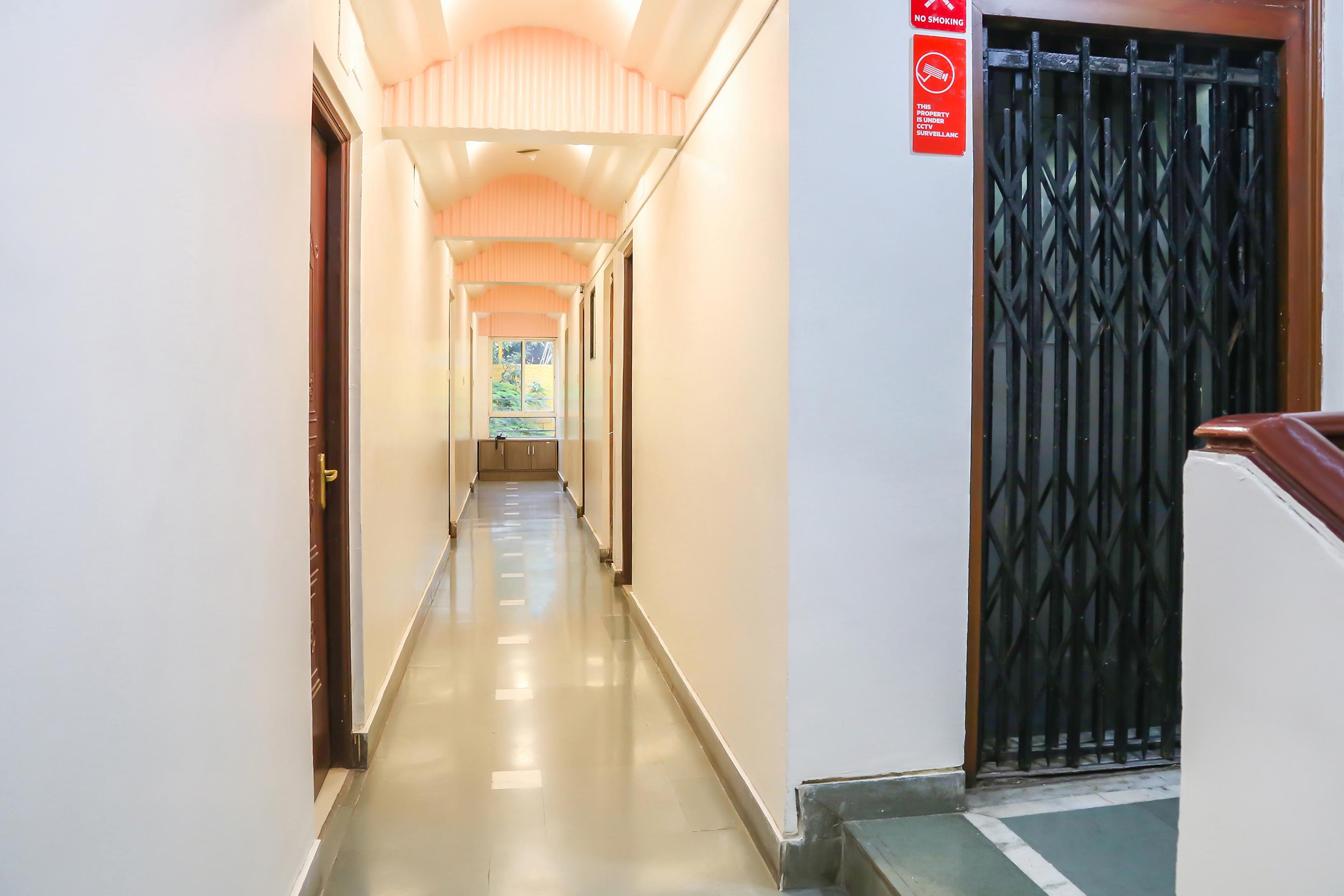FabHotel Nandanvan Poona Buitenkant foto
