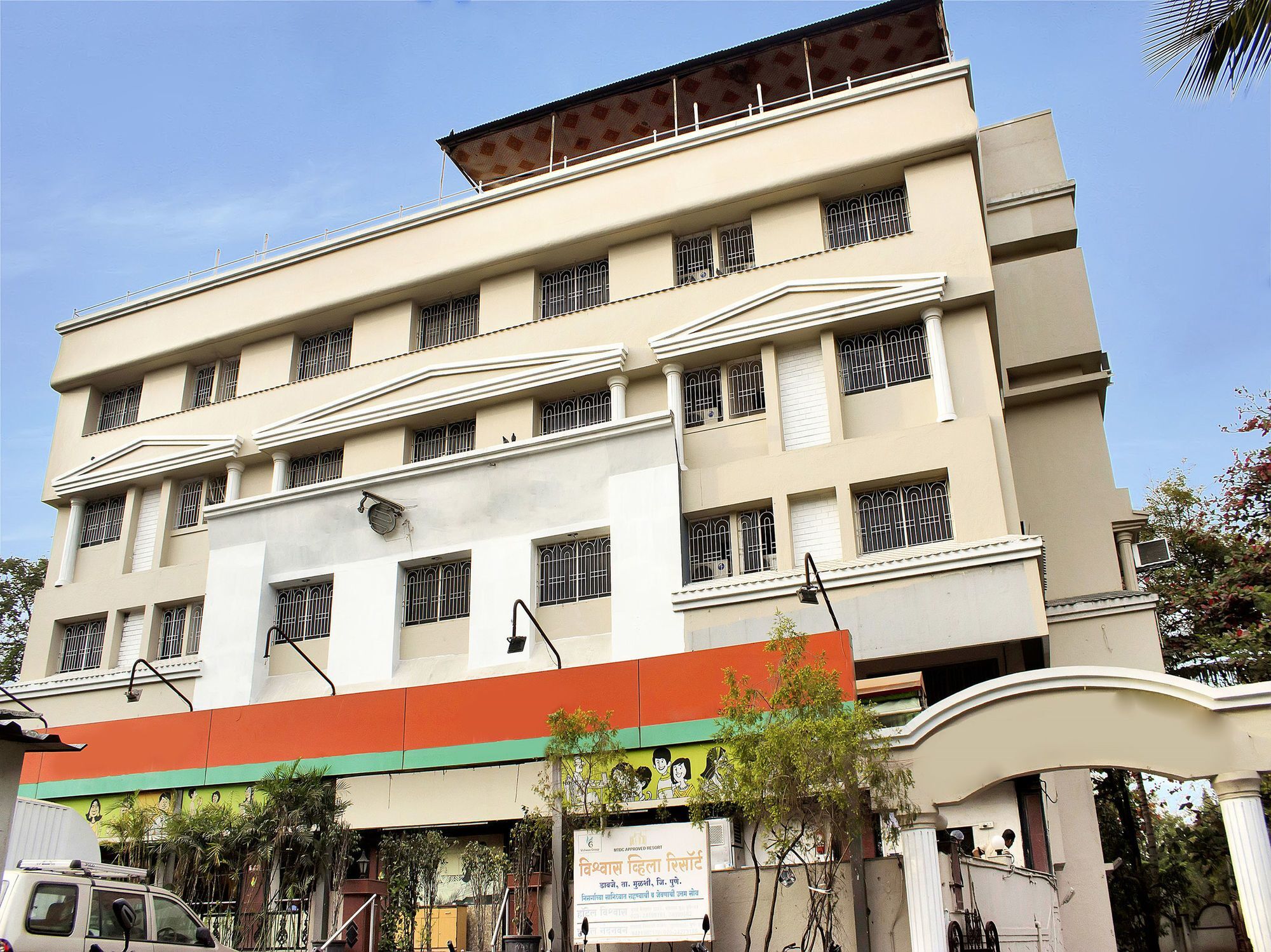 FabHotel Nandanvan Poona Buitenkant foto